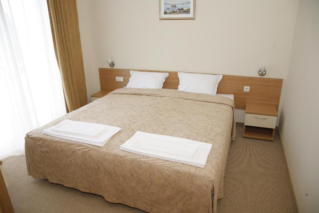 Melsa Coop Hotel Νεσέμπαρ Δωμάτιο φωτογραφία