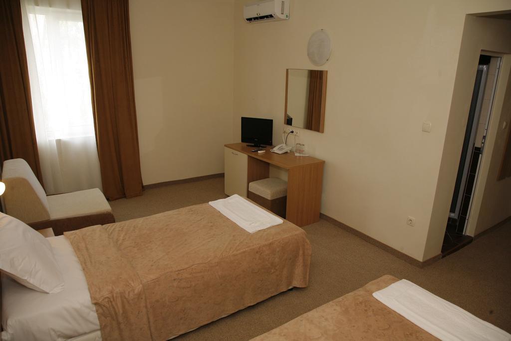 Melsa Coop Hotel Νεσέμπαρ Εξωτερικό φωτογραφία