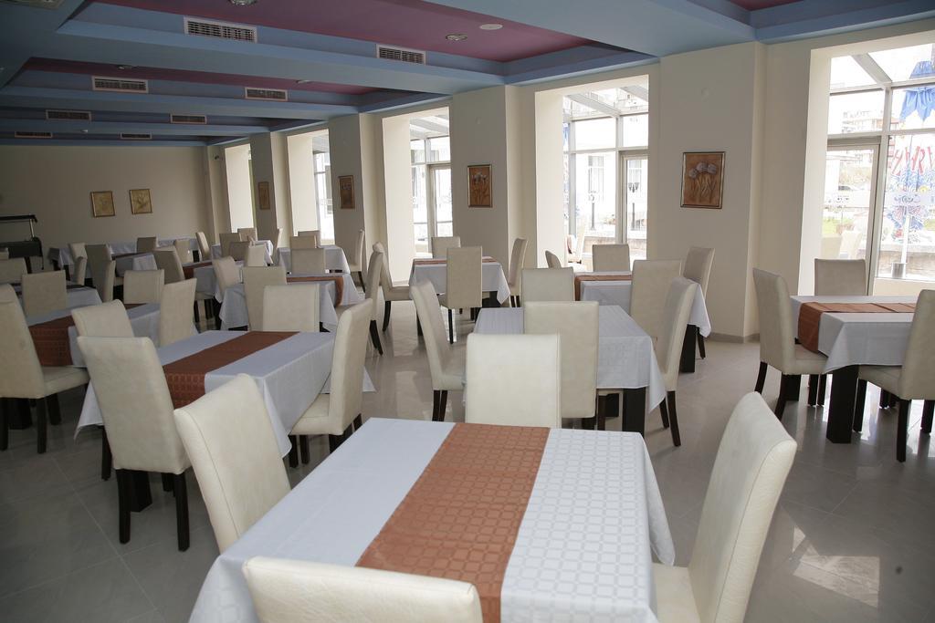 Melsa Coop Hotel Νεσέμπαρ Εξωτερικό φωτογραφία